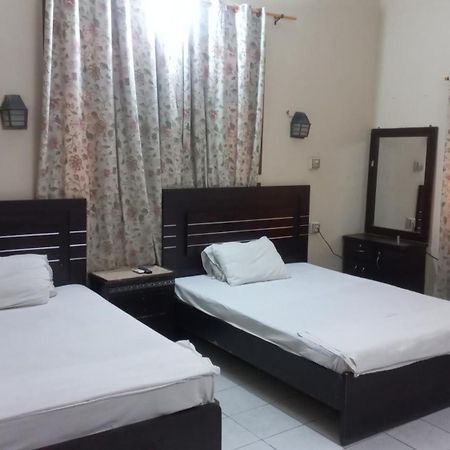 Hotel Al Rehman Guest Hous à Hyderabad Extérieur photo